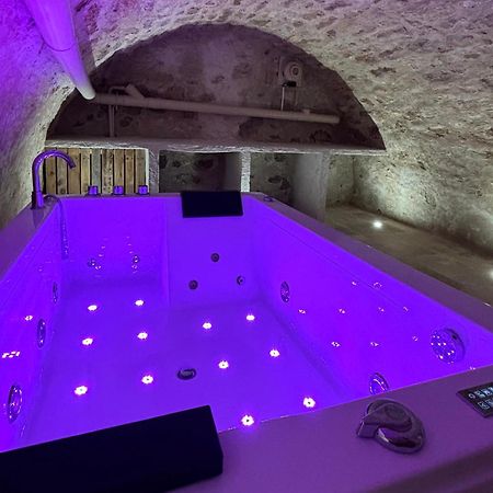 Maison Avec Spa Proche Giverny Vetheuil Luaran gambar