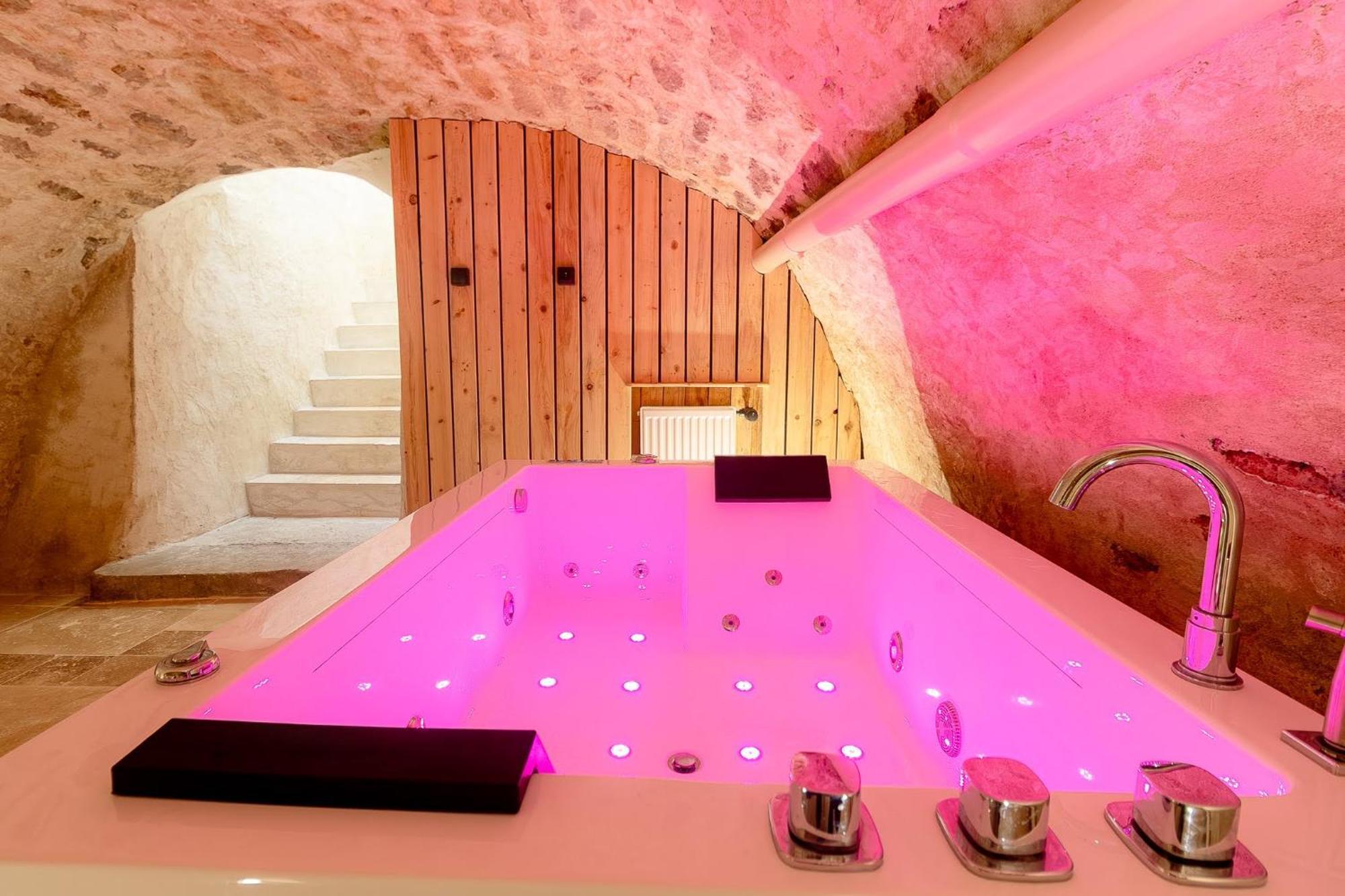 Maison Avec Spa Proche Giverny Vetheuil Luaran gambar